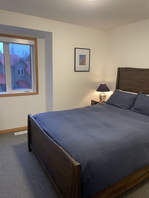 3 chambres, lit parapluie, Wi-Fi gratuit, draps fournis