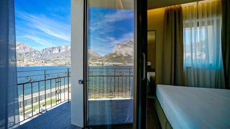 Superior Lake View Balcony | Balcony