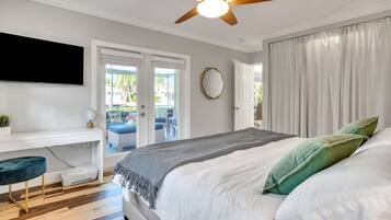 4 habitaciones, caja de seguridad en la habitación y escritorio