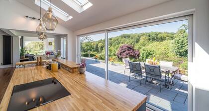 Woodbury: Country house, Shepherd's Hut, stunning views & hot tub