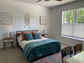 3 slaapkamers, een bureau, gratis wifi, beddengoed