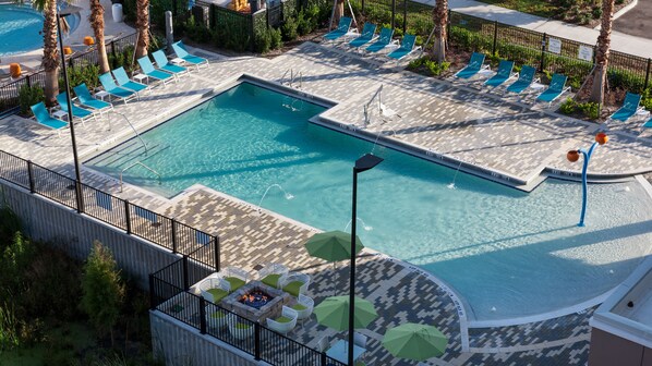Piscina all'aperto