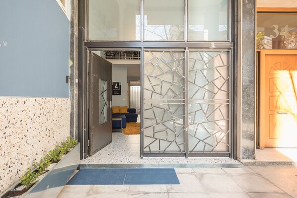 Luokittelematon kuva, 1 kautta 17, painike