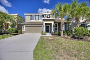 Villa, 5 Bedrooms | Exterior