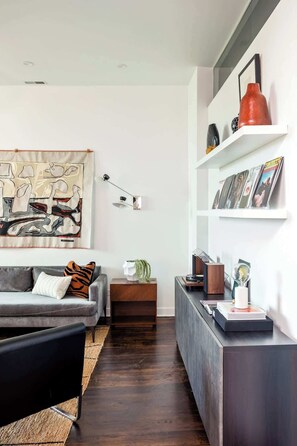 Interior - Luxury Penthouse Loft - Heart of Fulton Market (Chicago)