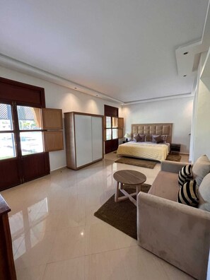 6 Schlafzimmer, WLAN