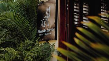 Fachada da propriedade