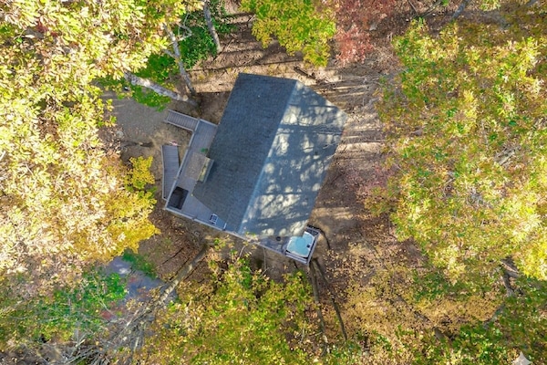 Enjoy our peaceful cabin in the trees, you might even see some deer roaming