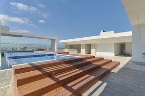 Piscine extérieure