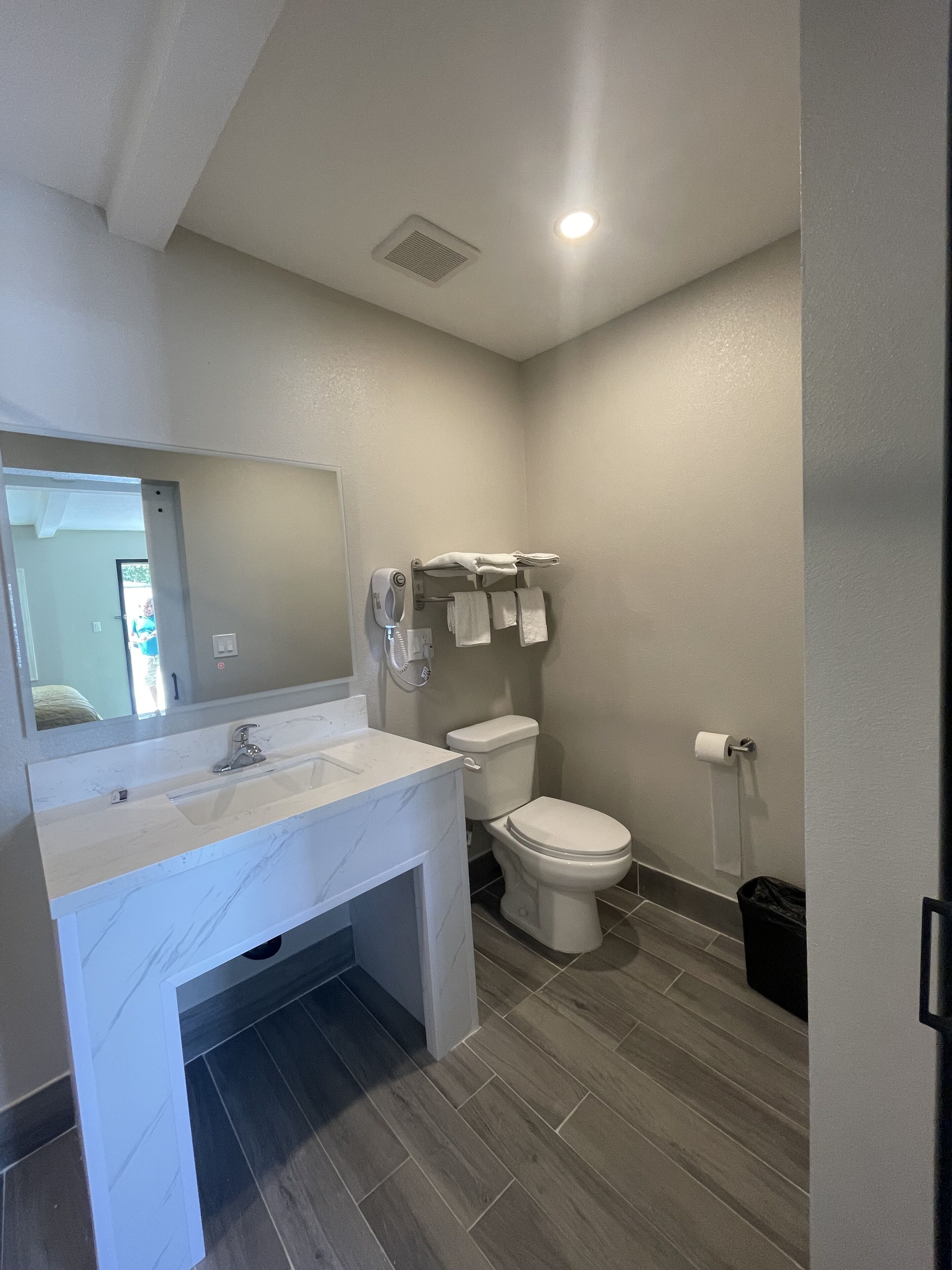 Foto - Stadium Inn & Spas