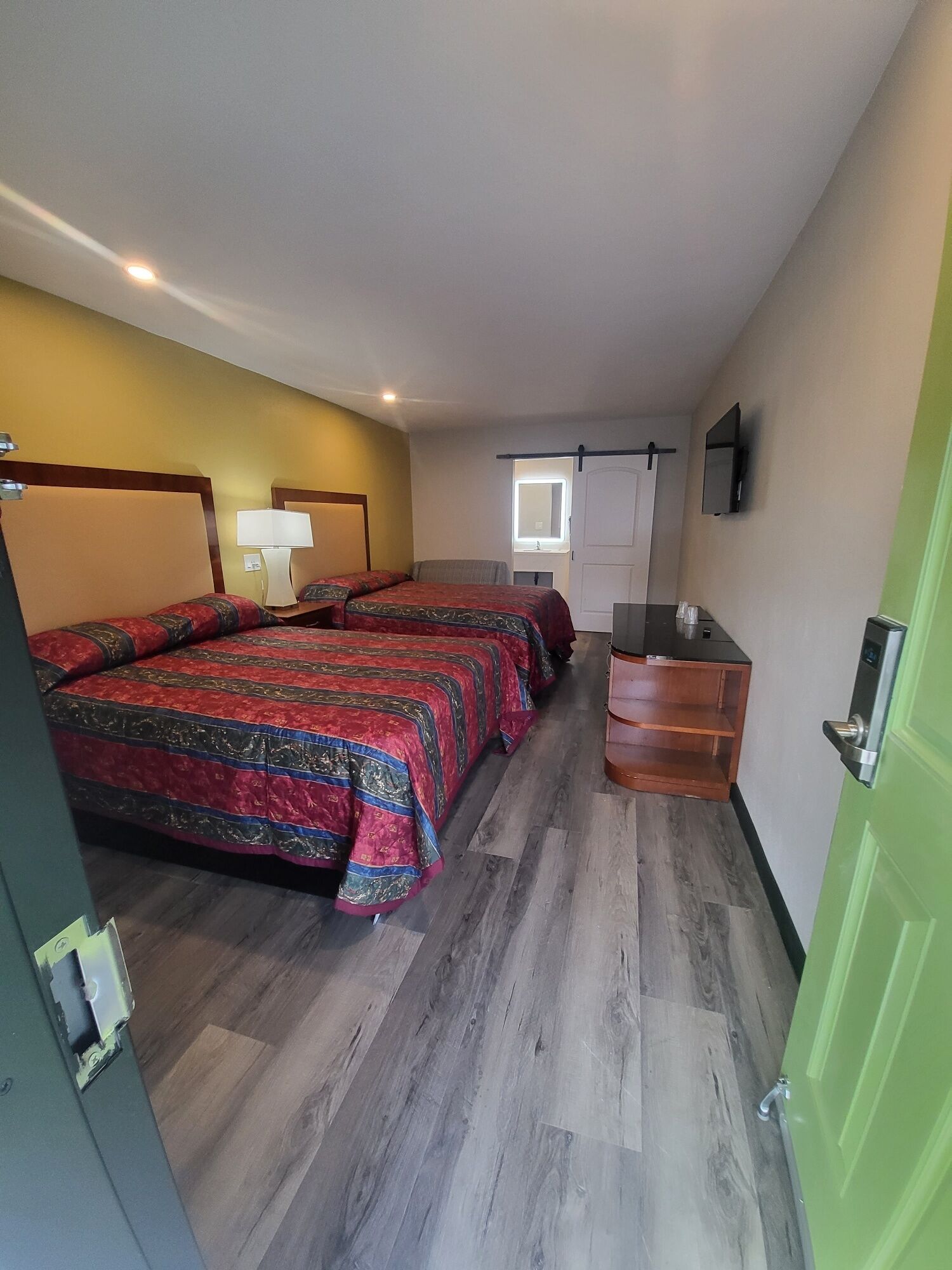 Foto - Stadium Inn & Spas