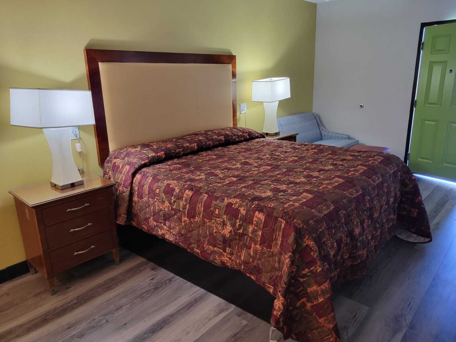 Foto - Stadium Inn & Spas