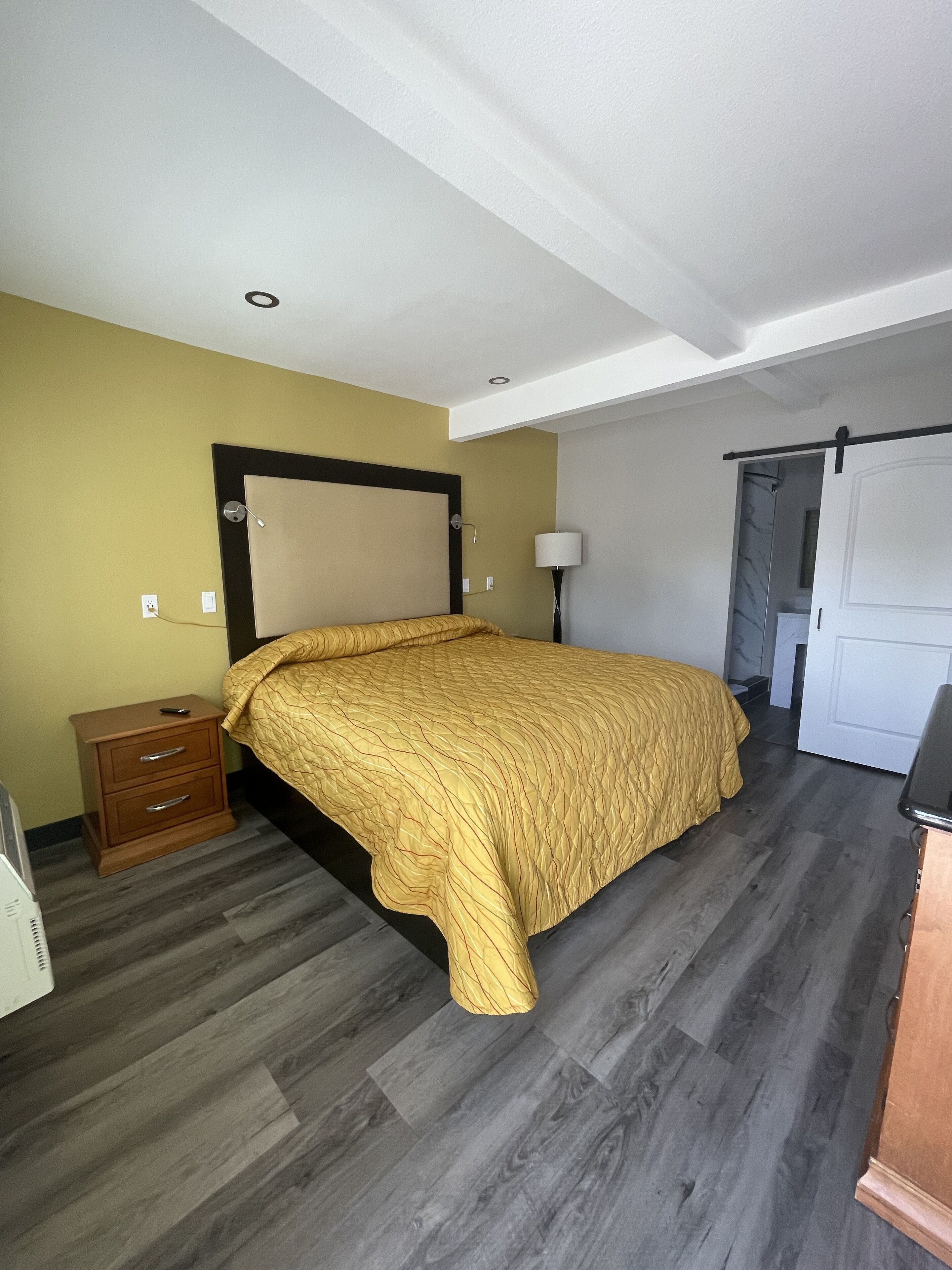 Foto - Stadium Inn & Spas