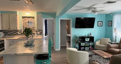 Weeki Wachee Gardens on the Canal