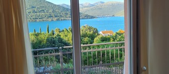 Apartments Memunić - Superior One Bedroom Apartment with Balcony and Sea View