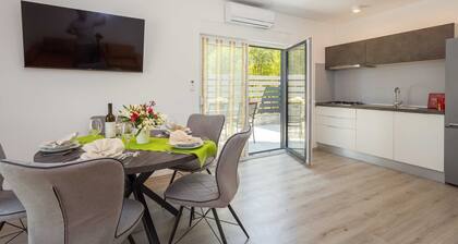 Eco House Peroj - 100 m vom Strand entfernt