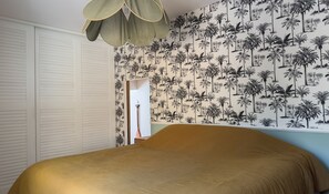 4 habitaciones, cuna de viaje y wifi gratis