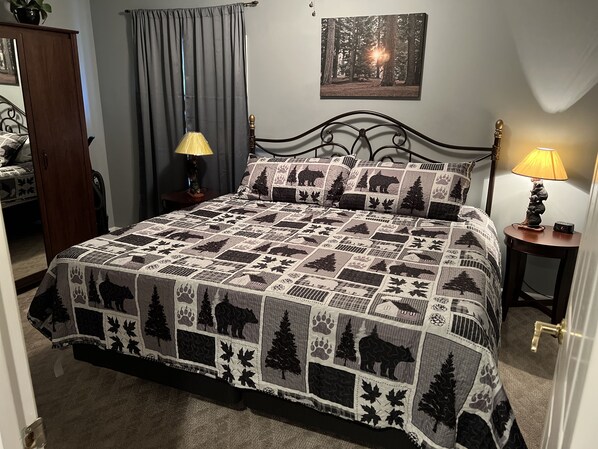 1 chambre, fer et planche à repasser, Wi-Fi gratuit, draps fournis