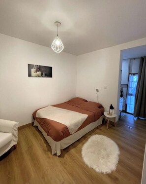 2 bedrooms