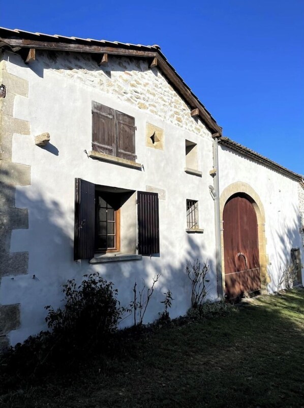 Exterior - Gite au domaine des charmes (Castelviel)