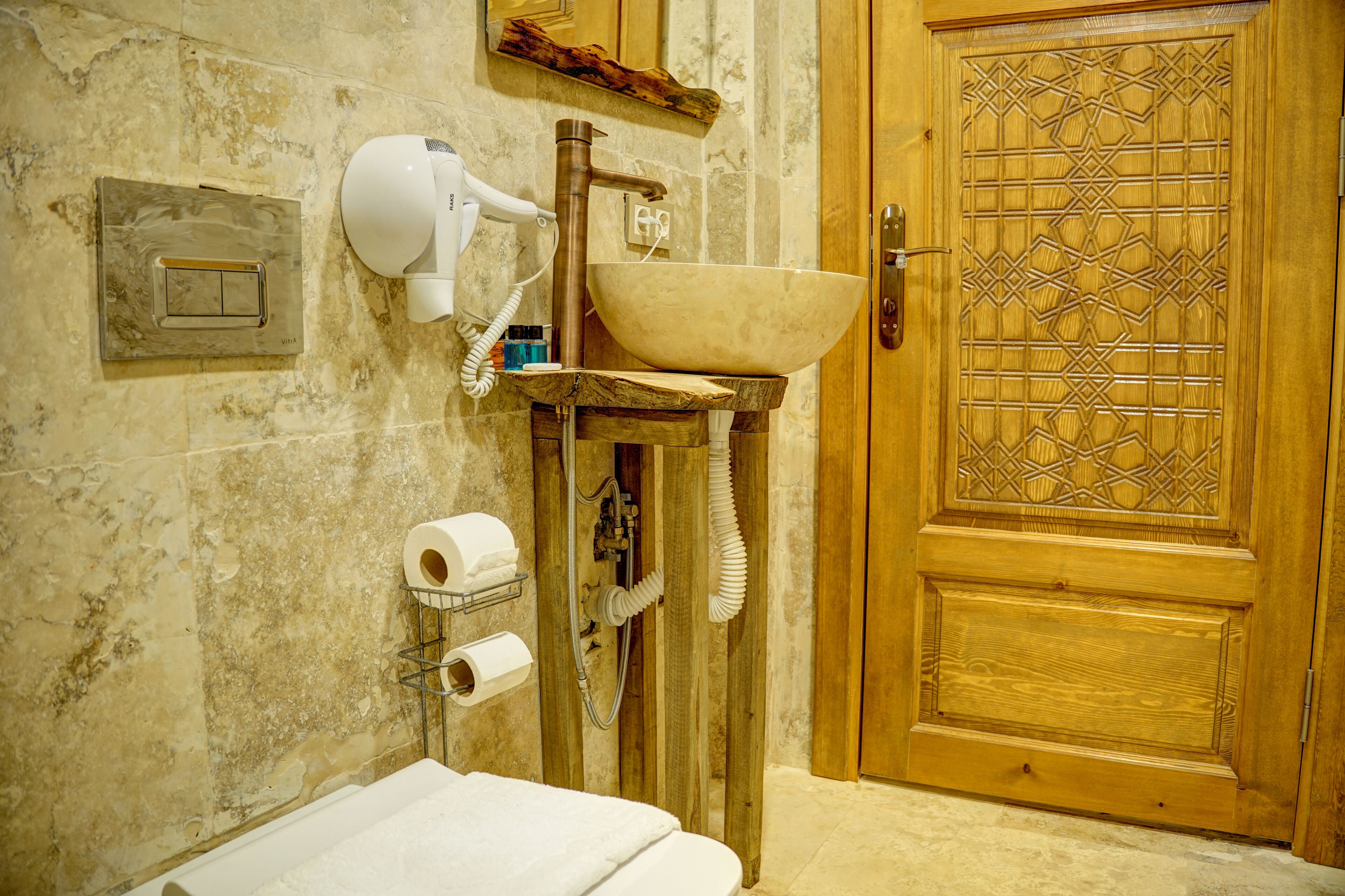 Photo - Ala Stone Hotel