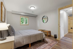 3 bedrooms, free WiFi, bed sheets