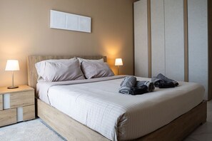 3 Schlafzimmer, Schreibtisch, BĂŒgeleisen/BĂŒgelbrett, Reisekinderbett
