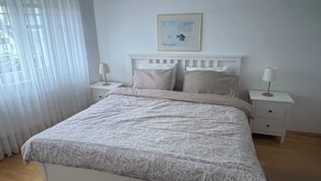 2 bedrooms, free WiFi, bed sheets