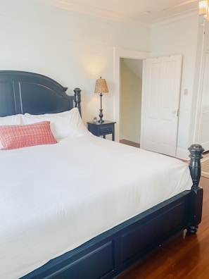 3 多间卧室、熨斗/熨衣板、免费 WiFi、床单