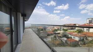 Elite Apartment | Terrace/patio