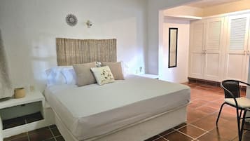 2 多间卧室、免费 WiFi、床单