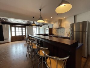 Fridge, microwave, oven, dishwasher - Saint Marty - Montory (MONTORY)