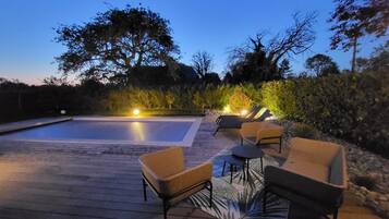 Outdoor pool, a heated pool