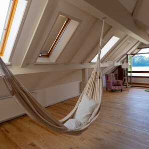 2 bedrooms, free WiFi, bed sheets - Idyllic vacation apartment with 2 bedrooms and balcony in the house on the Iller (Altusried)