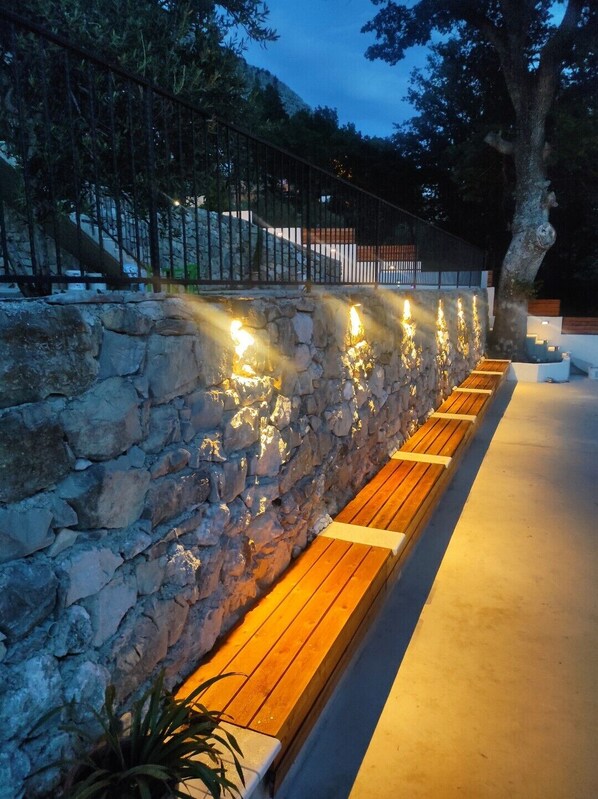 Property grounds - Peaceful Summer villa with outdoor pool (Srinjine)