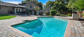 Private Home - Pool & Game Room