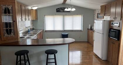 Just Minutes from Black River – With WIFI