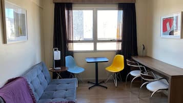 Apartment | Living area | TV