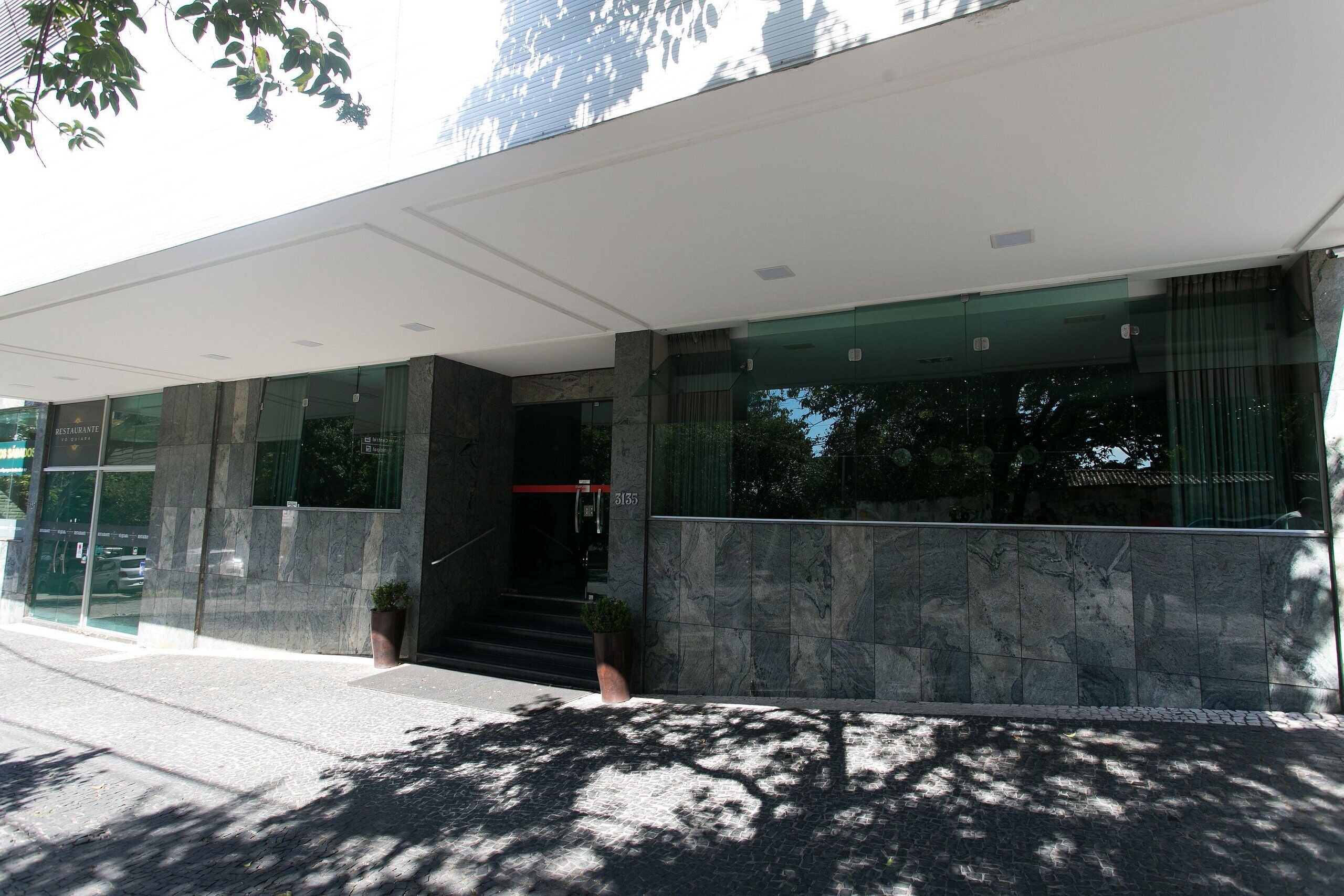 Huoneisto | Yksityiskohta ulkoa