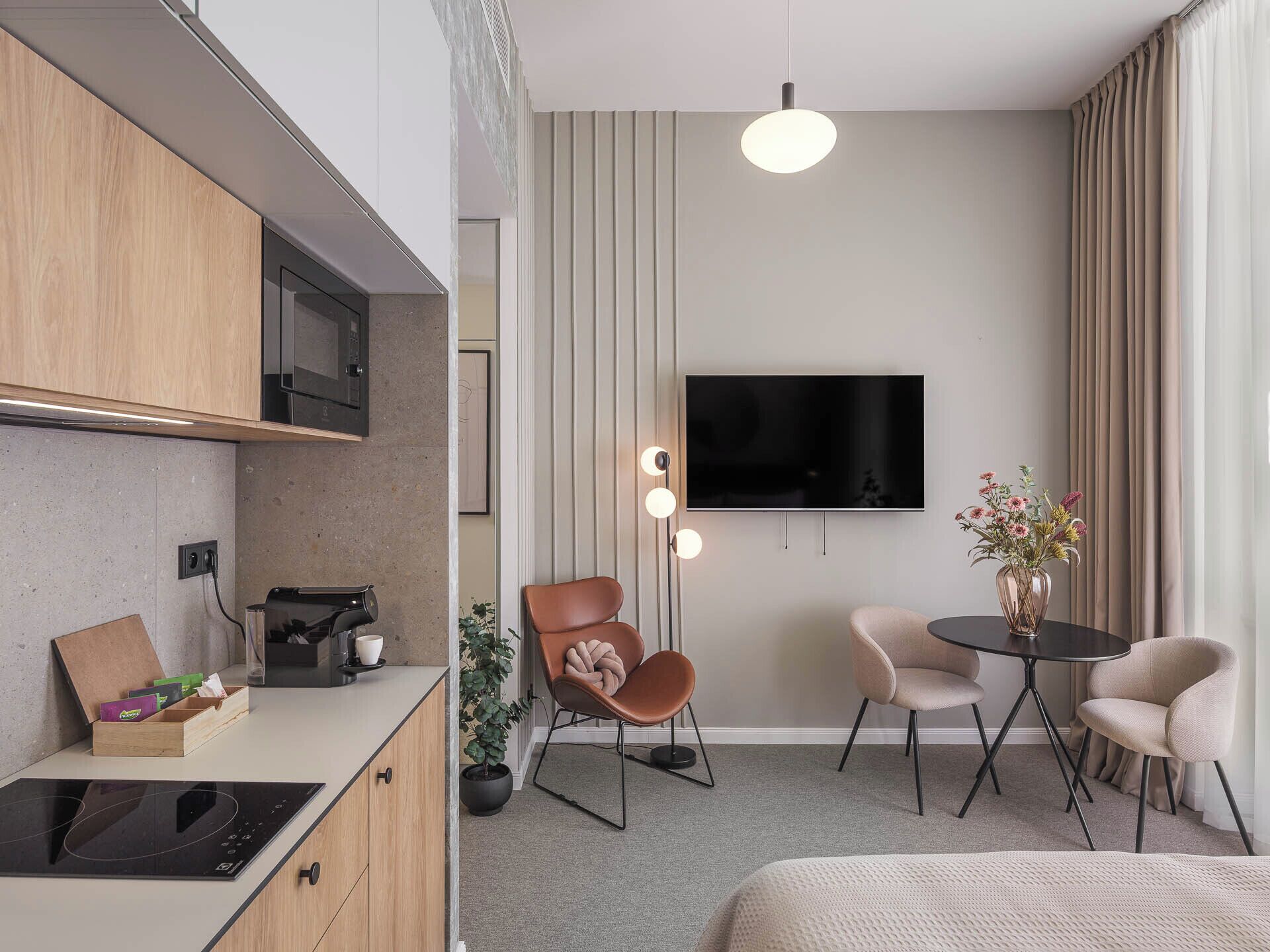 Familie appartement | Hypoallergeen beddengoed, een kluis op de kamer, individueel gedecoreerd