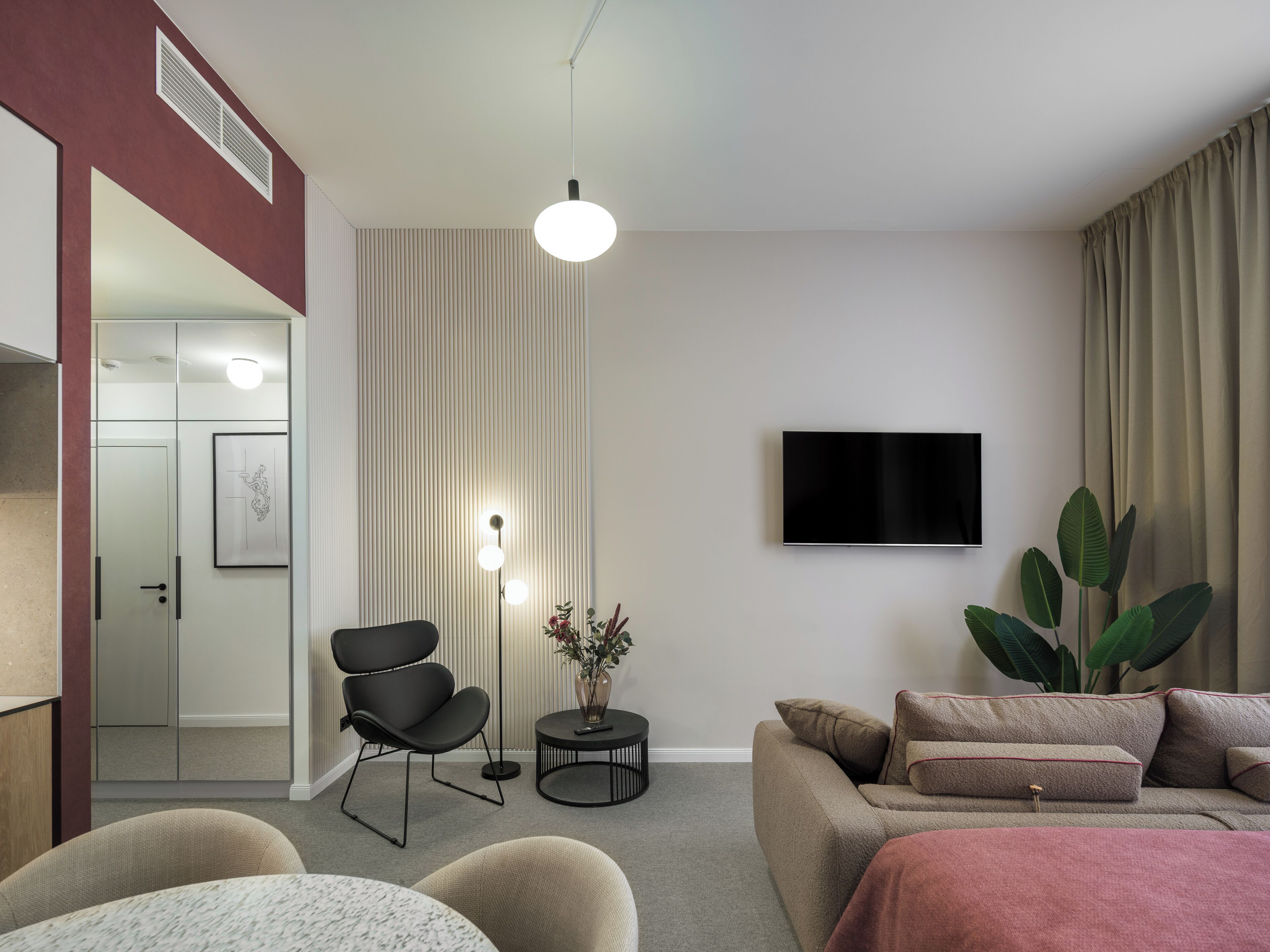 Familienstudio | Allergikerbettwaren, Zimmersafe, schallisolierte Zimmer