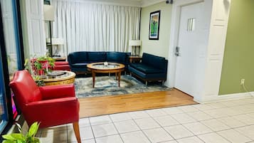 Sala de estar en el lobby