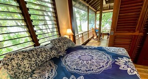 3 camere, una cassaforte in camera, Wi-Fi gratuito, lenzuola