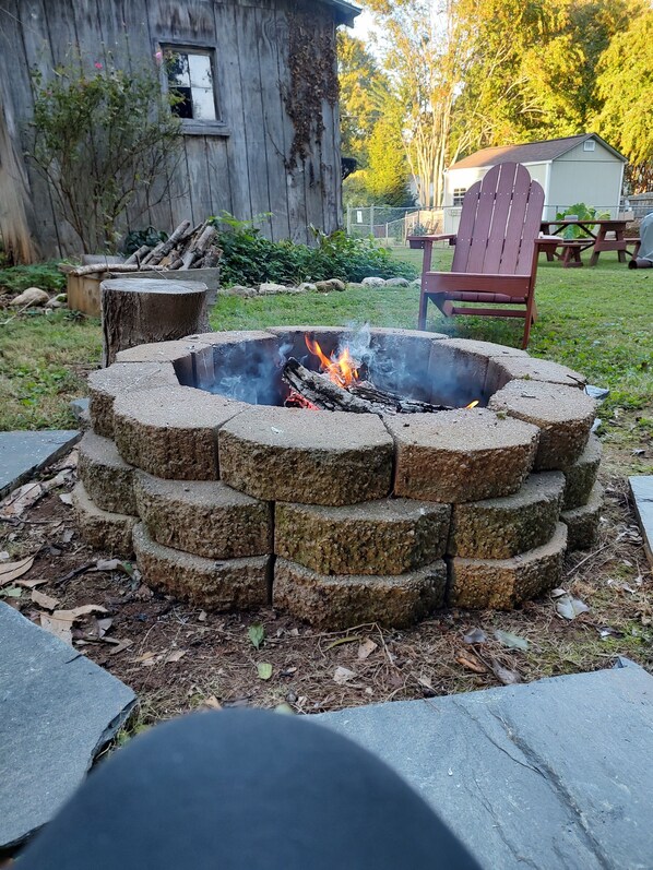 Property grounds - Historic Craftsman bungalow near Winston Salem, wineries and mountain activities (Rural Hall)
