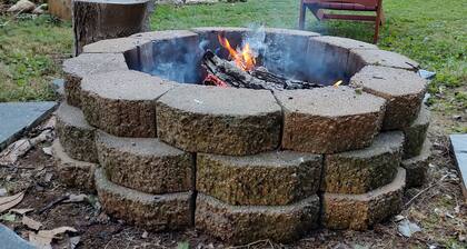 Historic Craftsman bungalow near Winston Salem, wineries and mountain activities