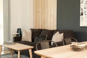Smart TV, books, music library, video library