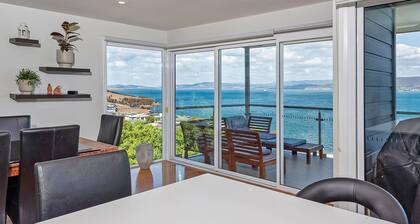 Oceana Escape panoramic views luxury and space