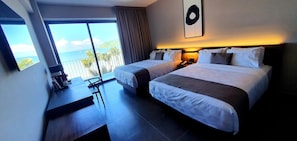 Deluxe Double Room, 2 Double Beds, Ocean View | In-room safe, desk, laptop workspace, blackout drapes - Viaggio Resort Mazatlán (Mazatlán)