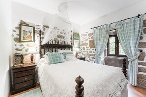 1 chambre, accès Internet, draps fournis