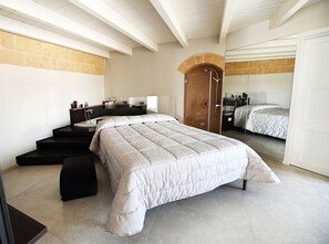 2 bedrooms, soundproofing, iron/ironing board, free WiFi - LA DIMORA DI ANTOSA Matera vacation home with breathtaking views of #sassidimatera (Matera)